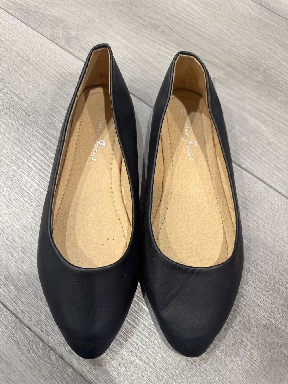 Women's Black Pointed Ballet Flats - Sleek Everyday Loafers
